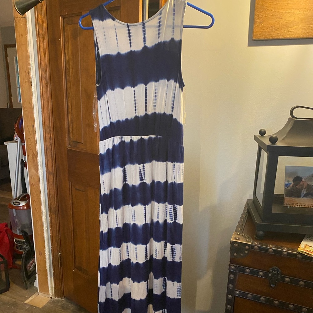 Gilli tie dye maxi dress size S